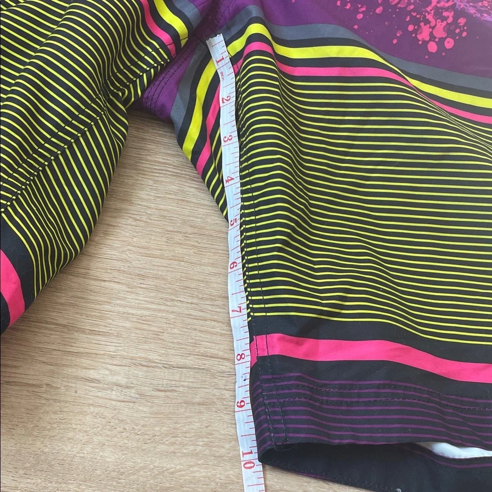 Wave Zone Men’s Striped Swim Shorts Large Vibrant Beach Trunks
